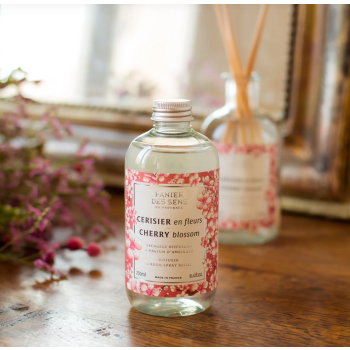Recharge diffuseur et parfum d'ambiance Cerisier en fleurs 250 ml Panier des sens