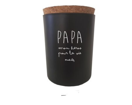 Bougie "Papa mon héros pour la vie" parfum Bois noir corsé