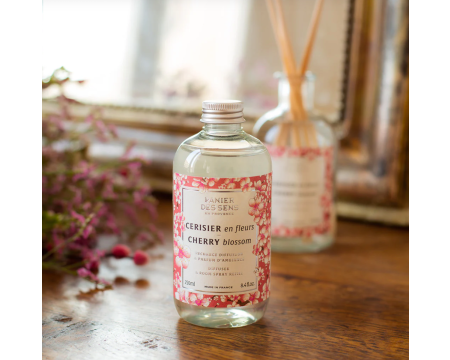 Recharge diffuseur et parfum d'ambiance Cerisier en fleurs 250 ml Panier des sens