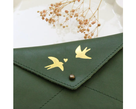 Pochette enveloppe en cuir Hirondelle - agave