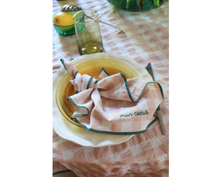 Serviette de table vichy brodée rose macaron / vert - mon coeur
