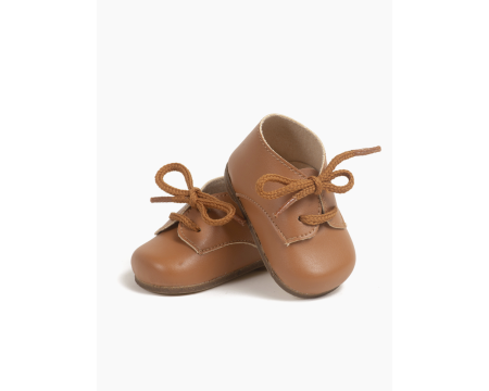 Bambinis - Paire de chaussures à lacets Derbies caramel