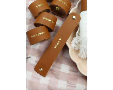 Rond de serviette en cuir - mama ❤