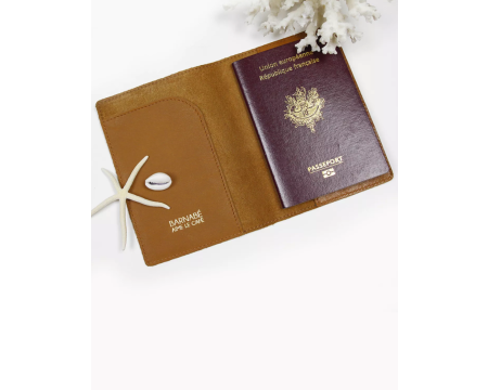 Etui passeport en cuir Caramel BARNABE AIME LE CAFE