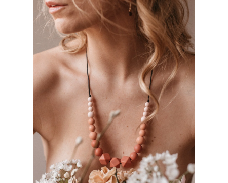 Collier d'allaitement, de portage et de dentition - SOLENE TERRACOTTA - MintyWendy