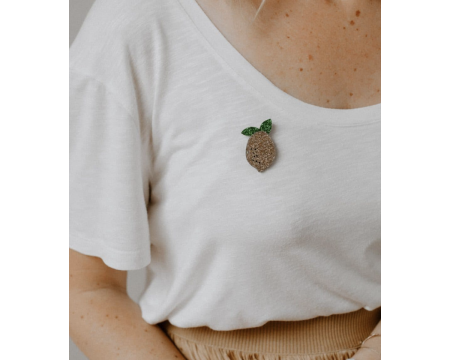 Pin’s en feutrine pailletée – Citron