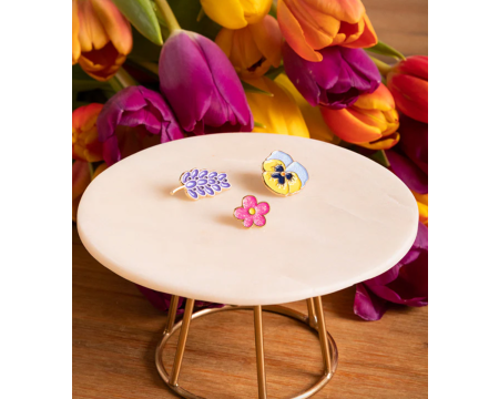 Pin's - Trio Flowers ALL THE WAYS TO SAY