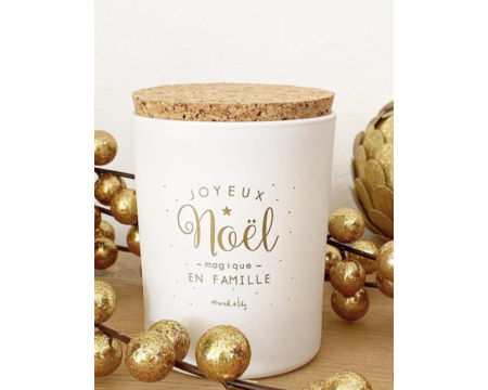 Bougie artisanale "Joyeux Noël magique en famille"