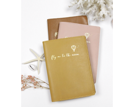 Etui Passeport en cuir de la marque française BARNABE AIME LE CAFE